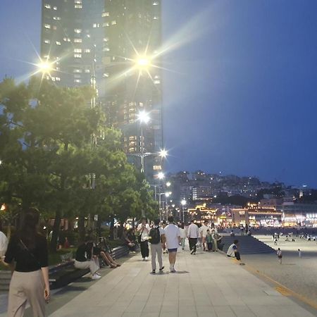 Haeundai Beach 1 Cho Apartment Пусан Екстериор снимка