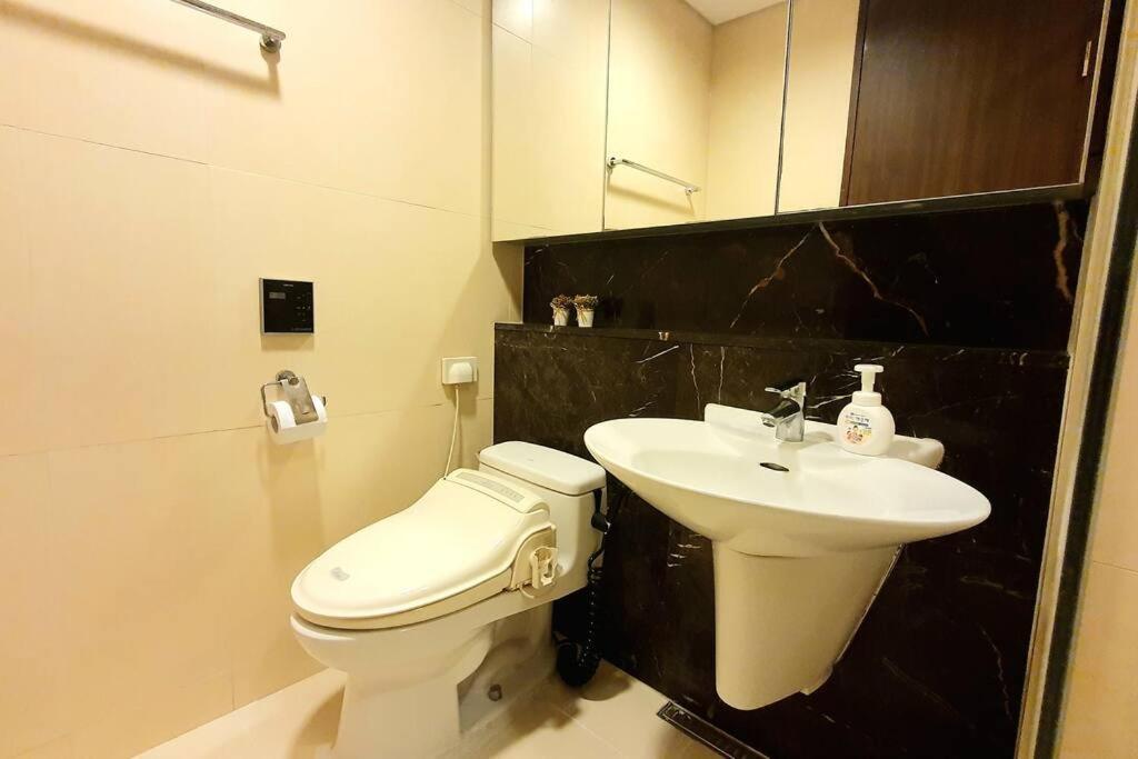 Haeundai Beach 1 Cho Apartment Пусан Екстериор снимка